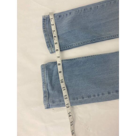 We The Free Urban Outfitters Light Wash Button Fly Jeans - Size 24 - Picture 7 of 9